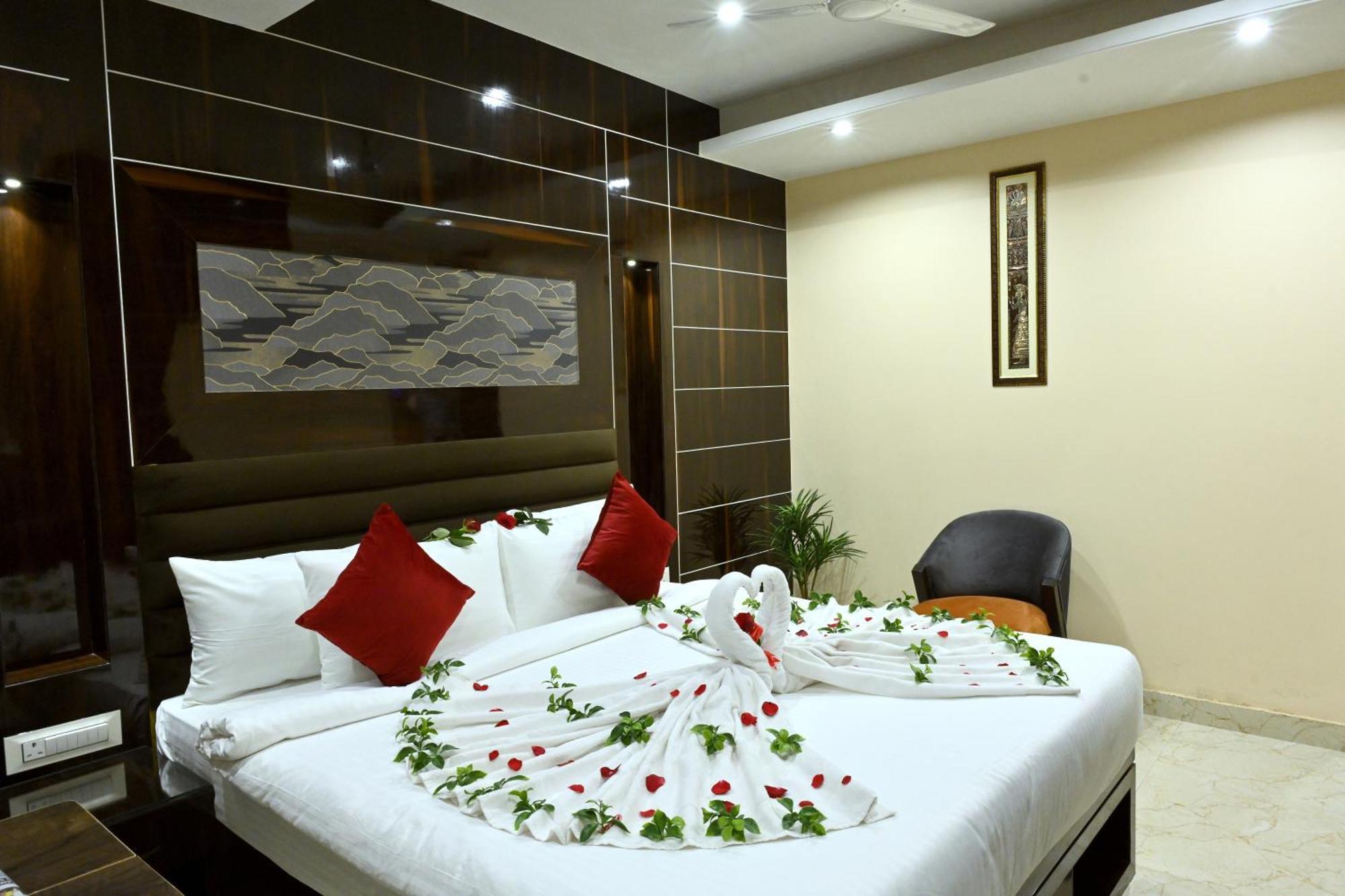 Hotel Trax International Jamshedpur Esterno foto
