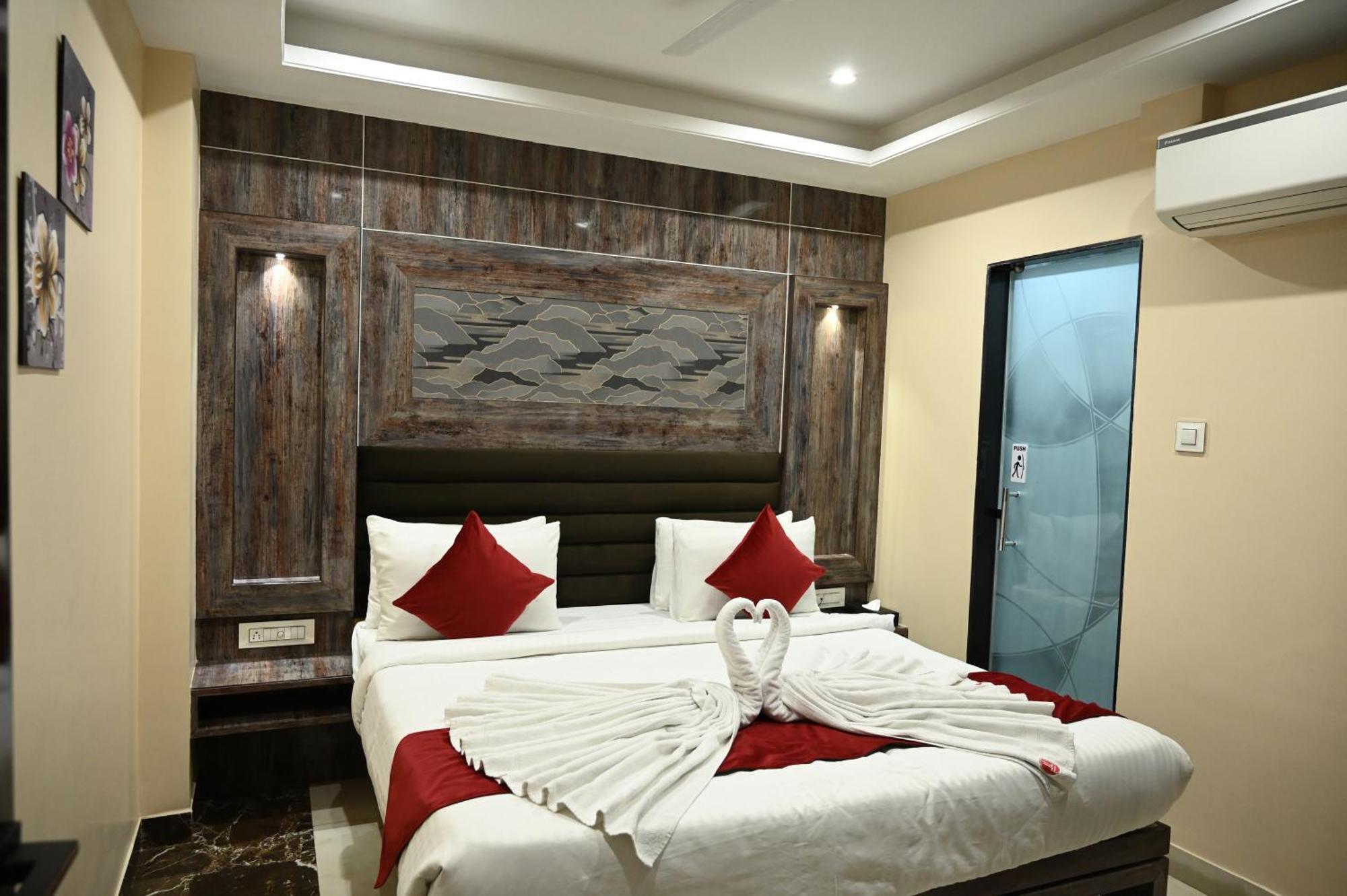 Hotel Trax International Jamshedpur Esterno foto
