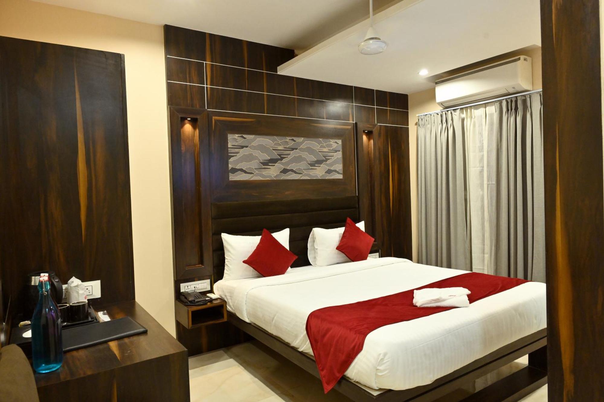 Hotel Trax International Jamshedpur Esterno foto