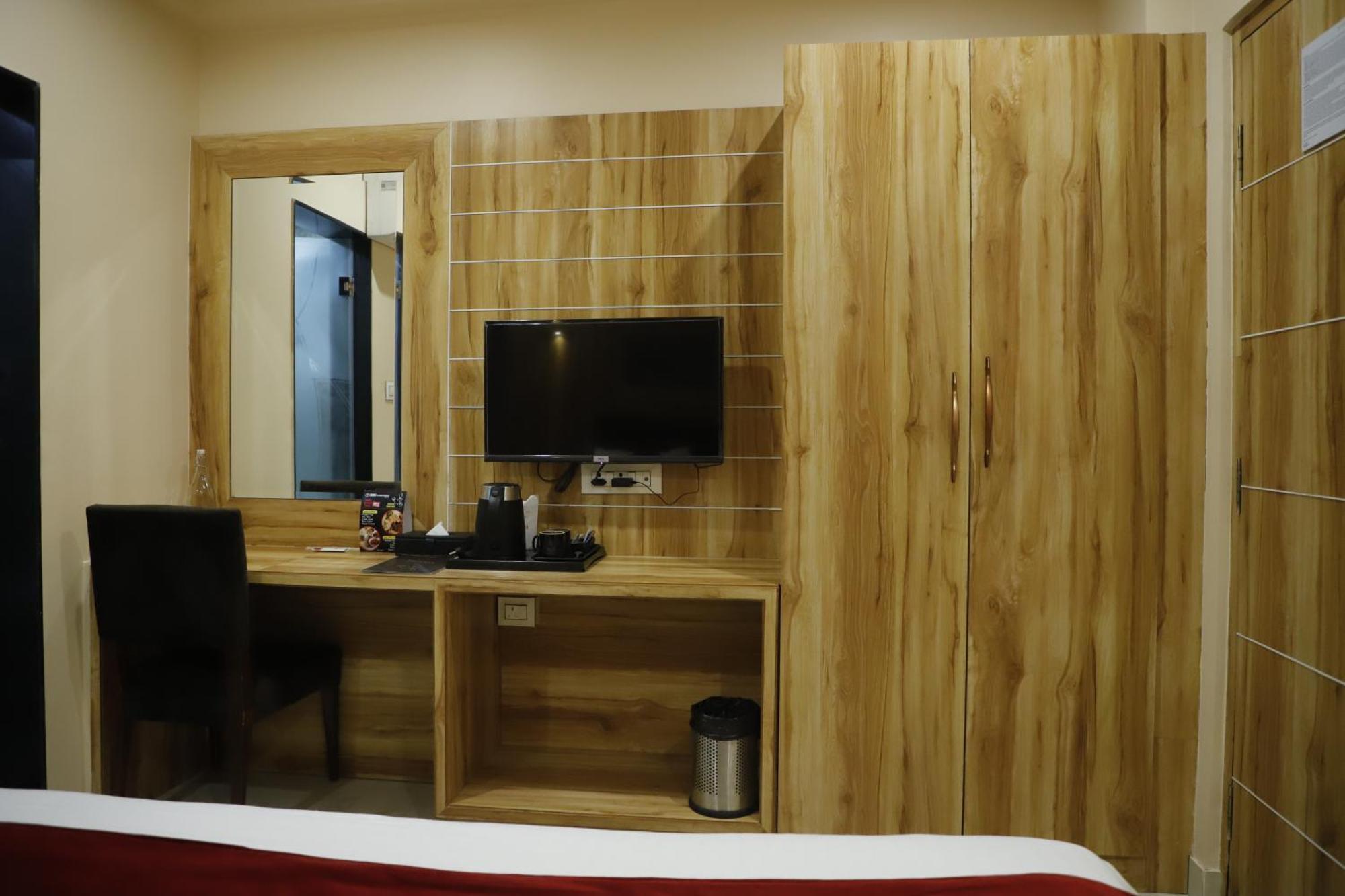 Hotel Trax International Jamshedpur Esterno foto