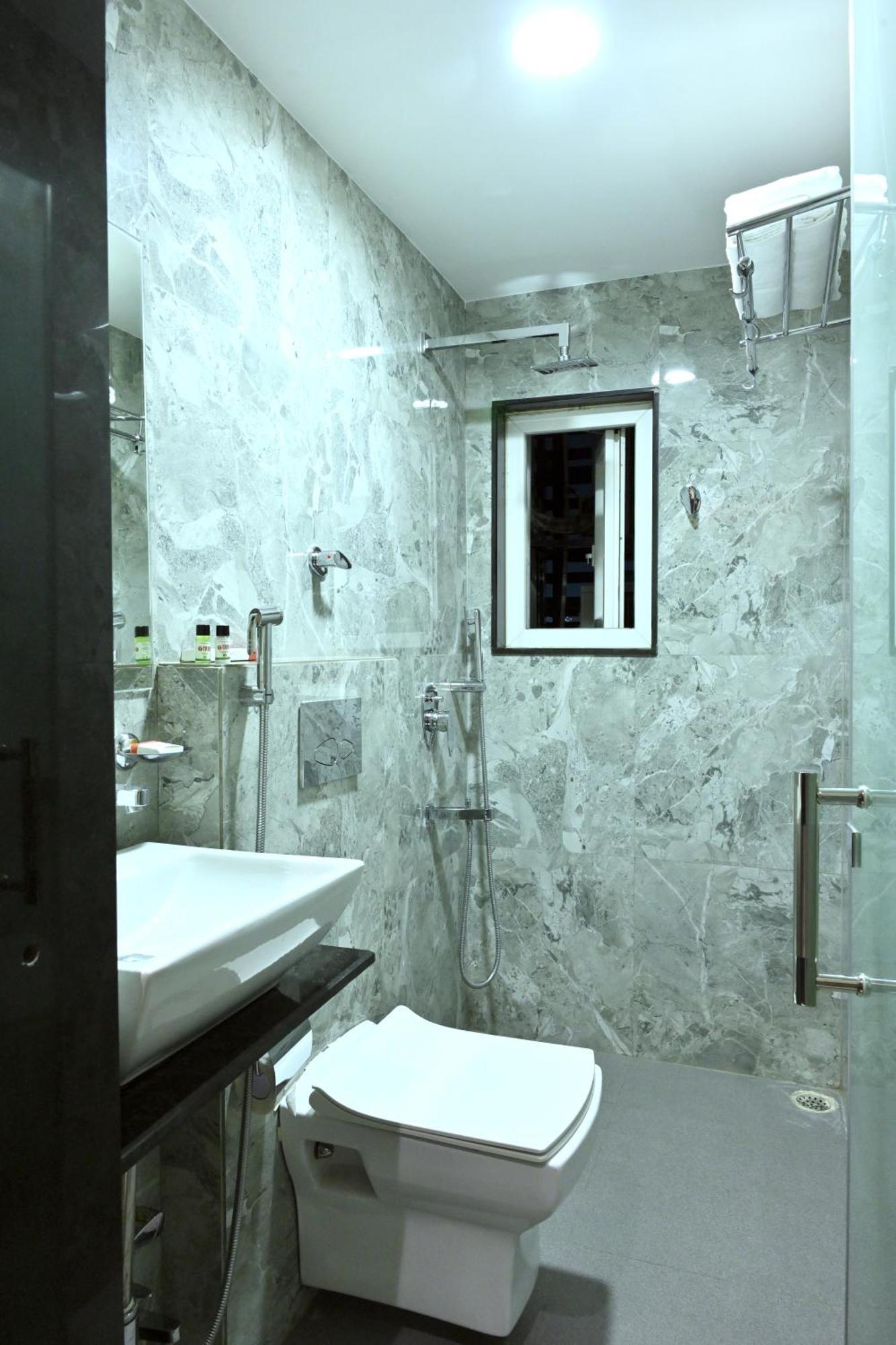 Hotel Trax International Jamshedpur Esterno foto